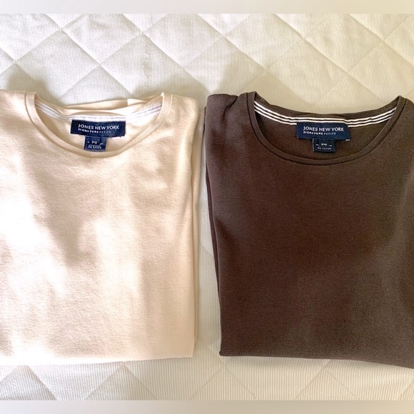 Jones New York Signature 100% cotton tops lot of 2 crew neck brown & creamy tan - Picture 1 of 16